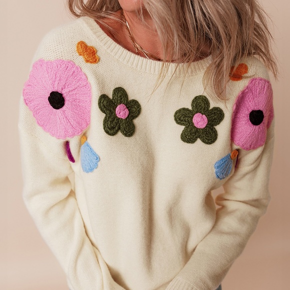 Sweaters - B135 Beige Knitted Flower Pattern Ribbed Edge Sweater